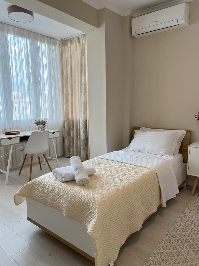 Grand New Bazaar Apartment Tirana Eksteriør billede