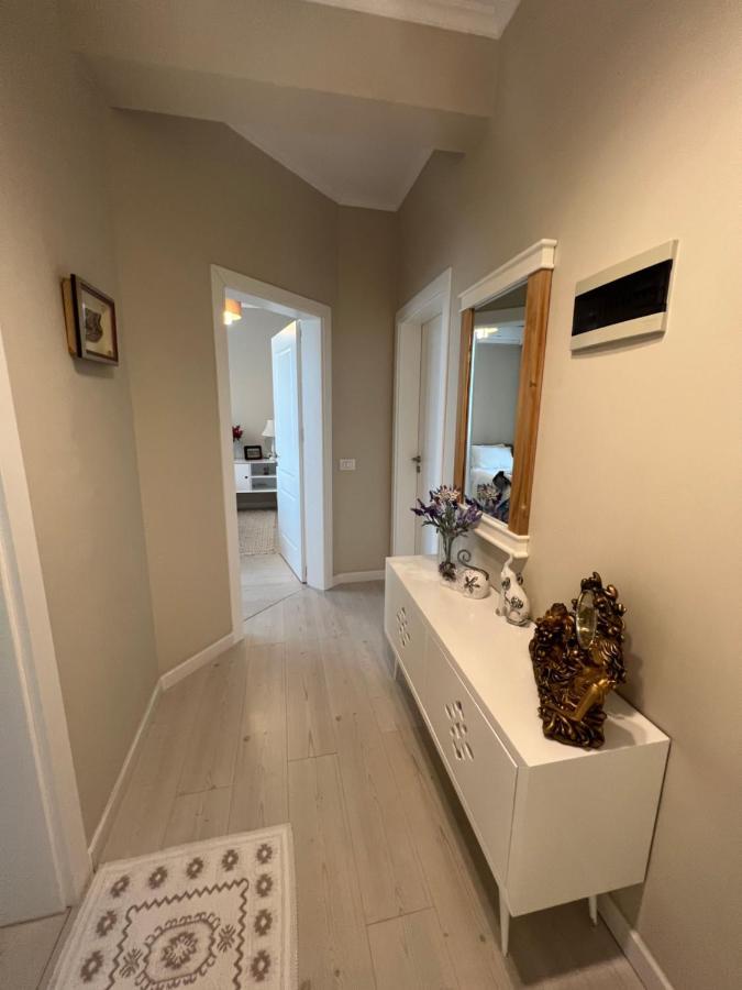Grand New Bazaar Apartment Tirana Eksteriør billede