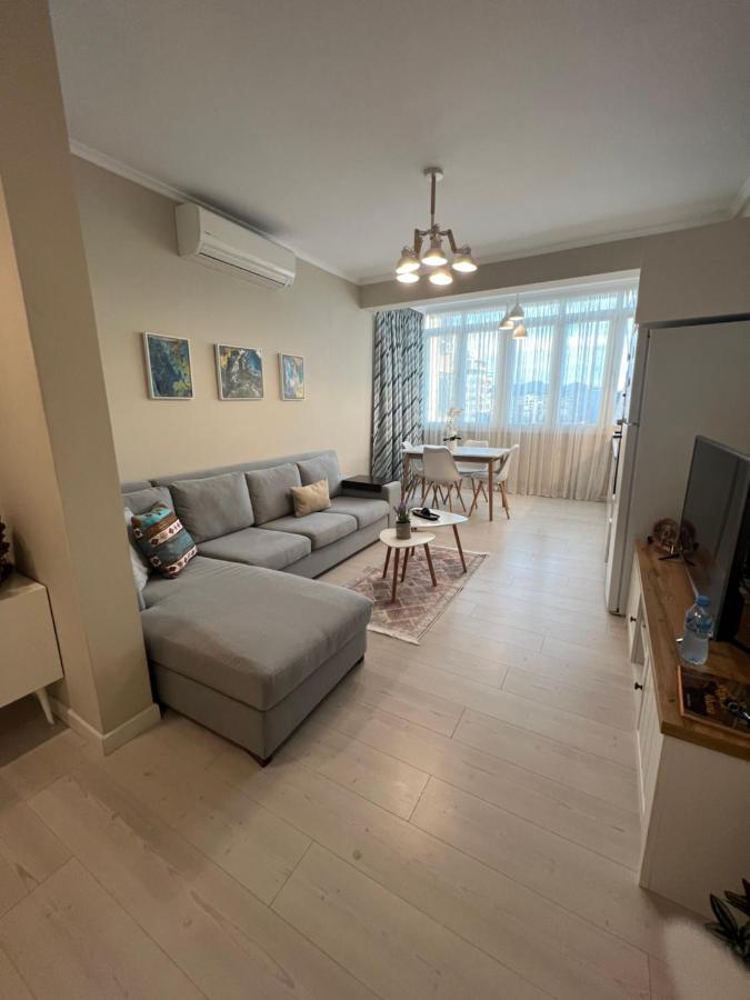Grand New Bazaar Apartment Tirana Eksteriør billede