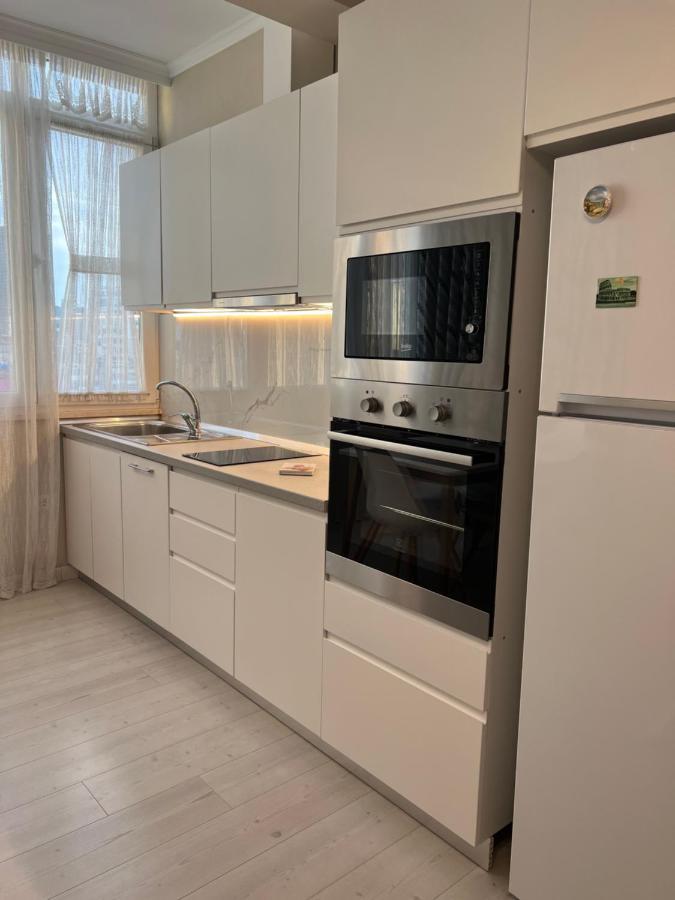 Grand New Bazaar Apartment Tirana Eksteriør billede
